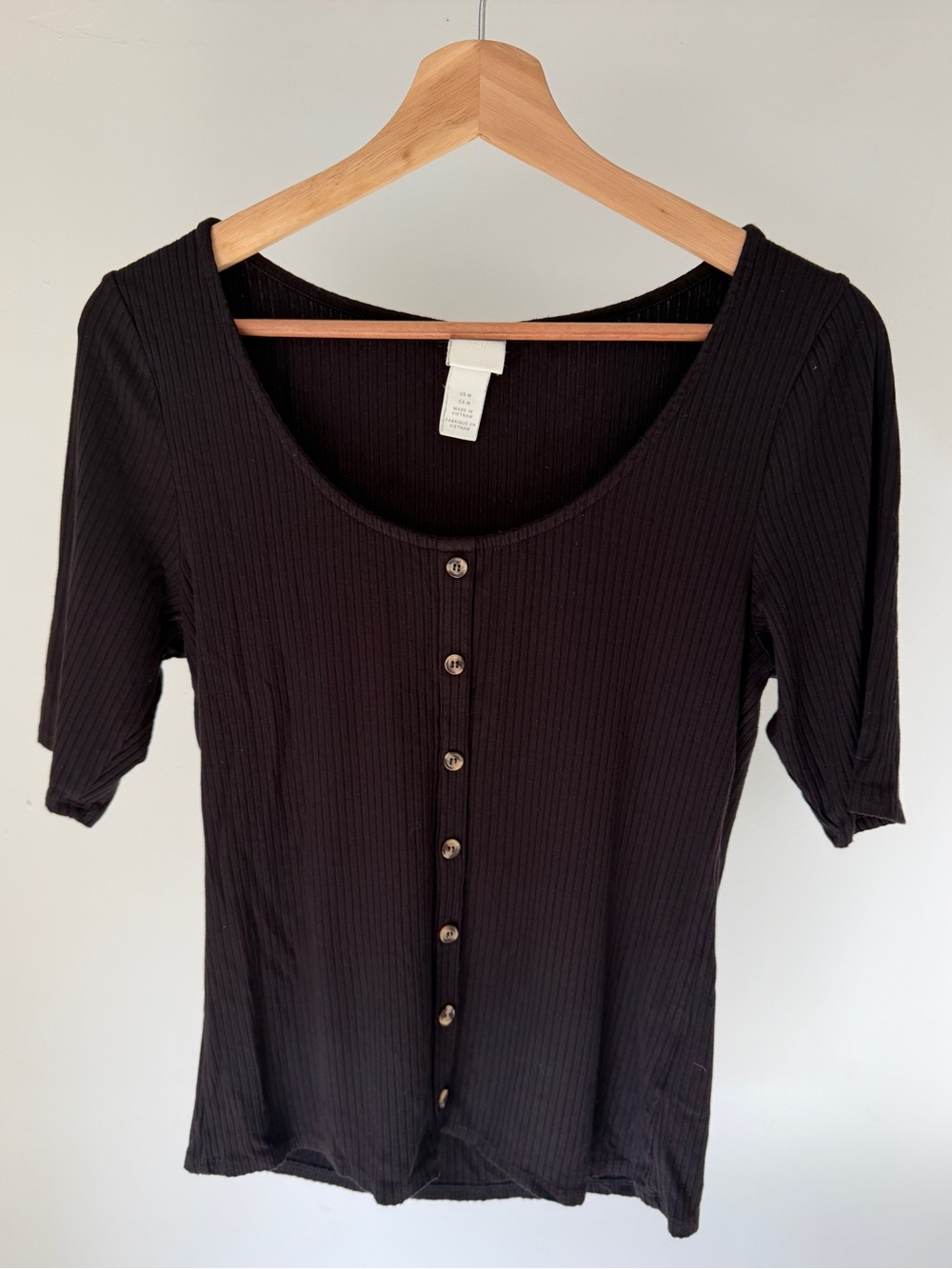 H&M Black Ribbed Button-Front Scoop Neck Top Medium